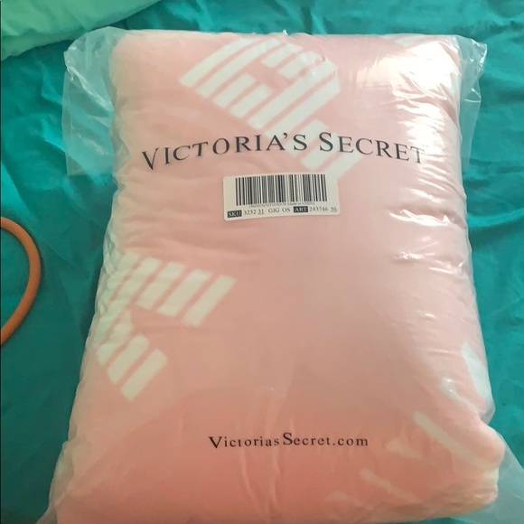 PINK Victoria's Secret Other - Blanket PINK Victoria's Secret Other - Blanket